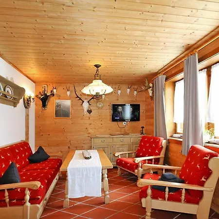 Appartamento In Hochfugen With A Terrace *